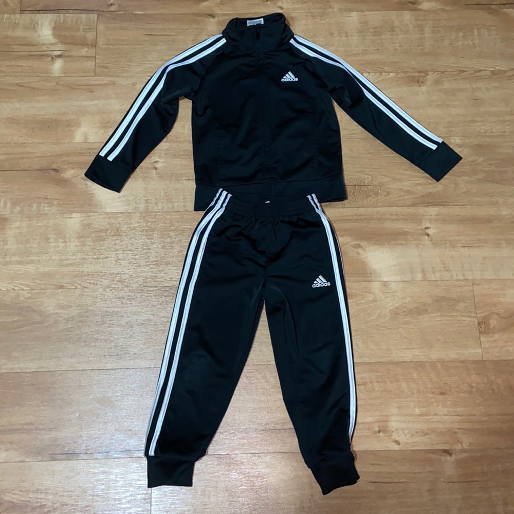 Adidas 2 Pieces Track Suit 4T